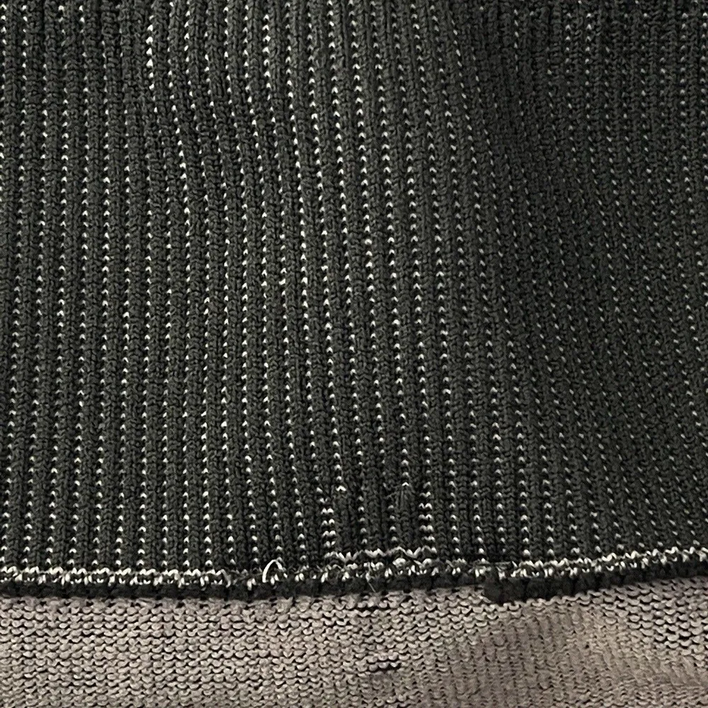 Fabletics XX-Small Seamless Mid-Rise Jacquard 7/8 Legging Iron Butterfly Stretch - Image 4