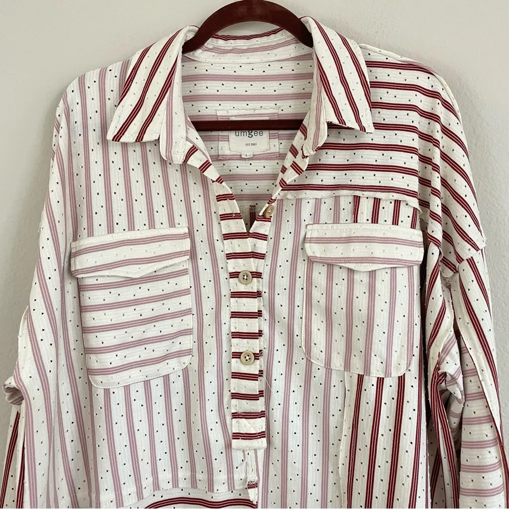 Umgee Striped Henley Oversized Laser Cut Slouchy Long Sleeve Top Size L - Image 7