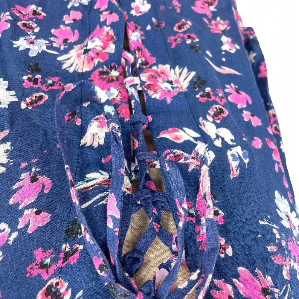 Flynn Skye Get Away‎ Lace Up Front Blouse Blue Pink Floral Print Size XS - Image 2