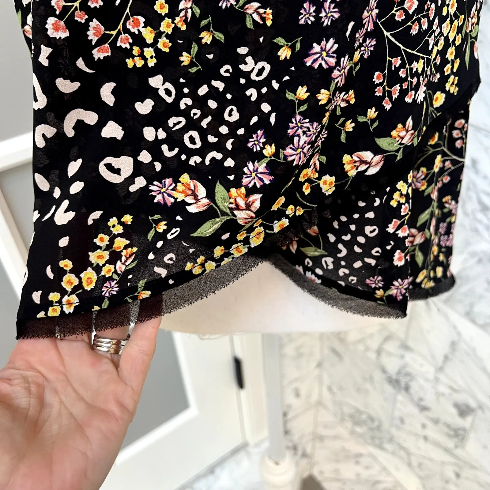 RACHEL Roy Black Mixed Media Floral Cheetah Print Tank Blouse Small NWOT - Image 2