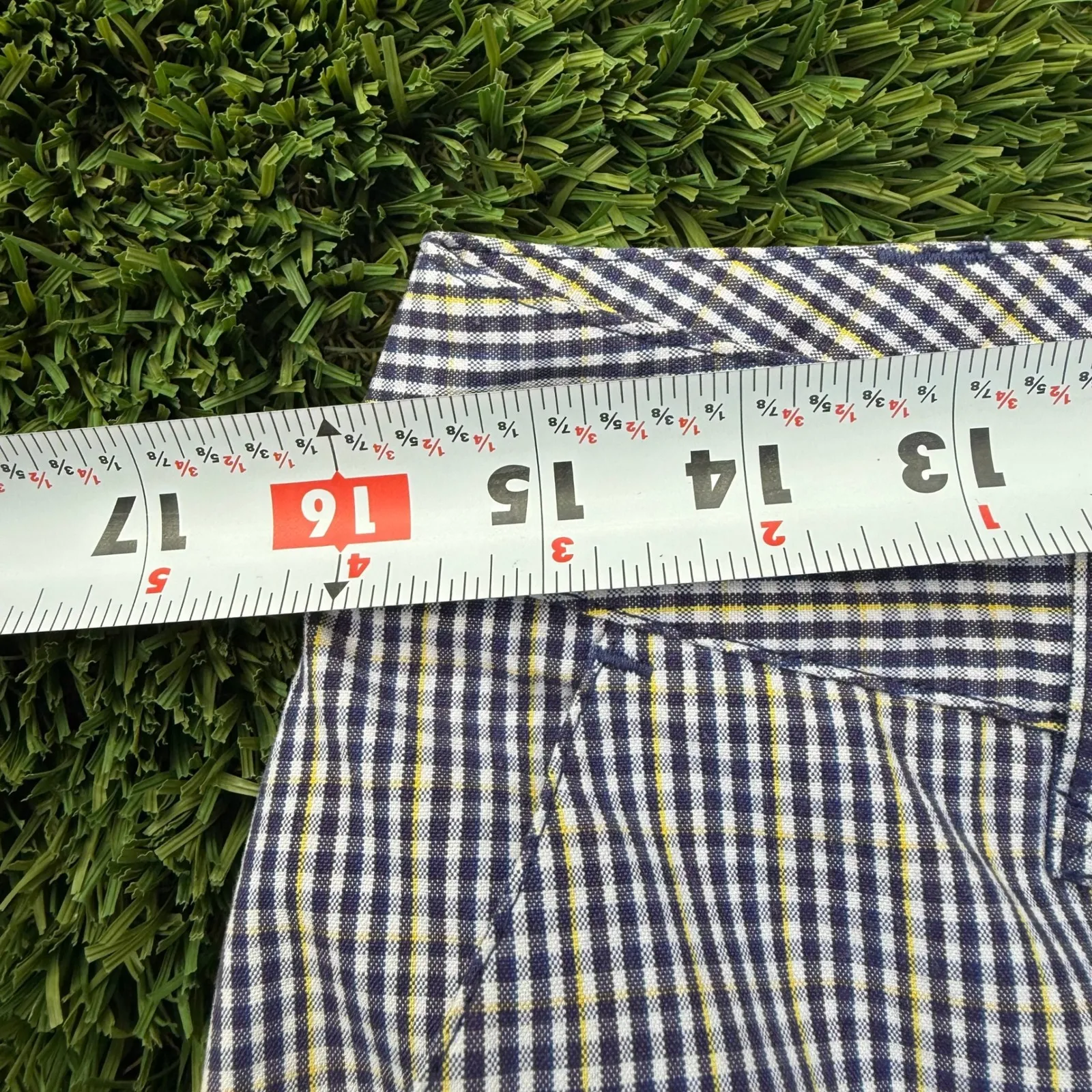 Cutter & Buck Annika Women's Gingham Print Shorts Size 8 Blue Yellow - Image 2