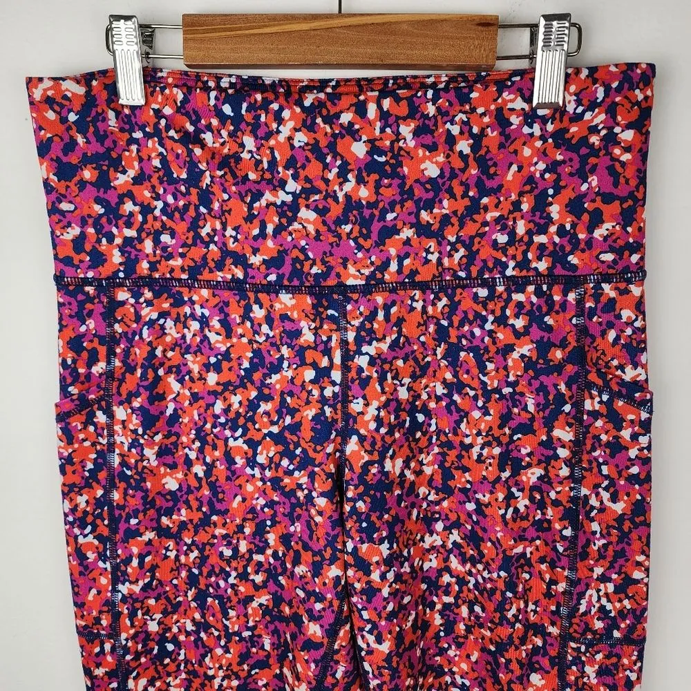 Ideology Compression Side-Pocket Cropped Leggings Multicolor Abstract Pattern M - Image 5