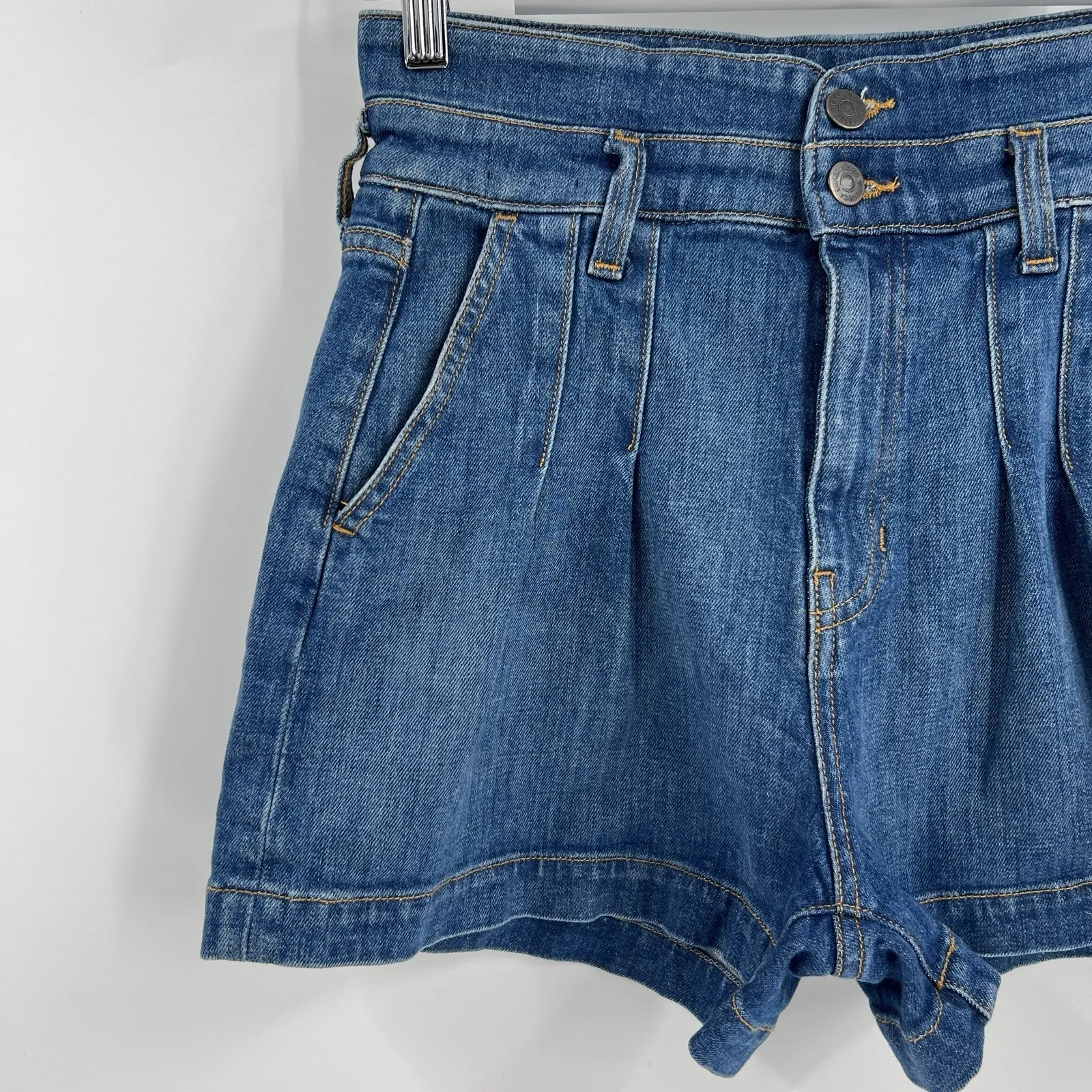Veronica Beard Jaylen Denim Jean Shorts In Cornflower Blue High Rise Size 26 - Image 4