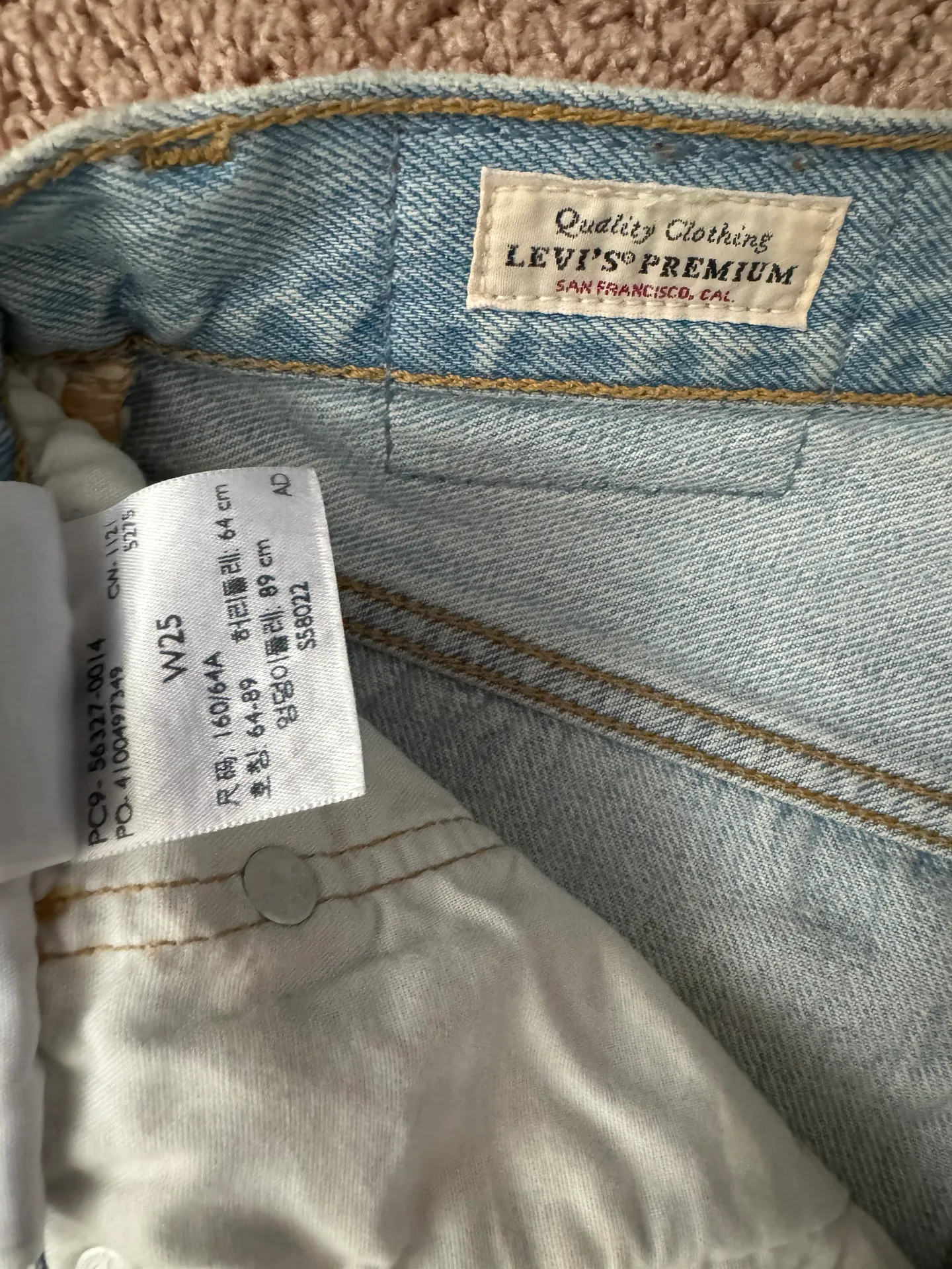 Levi’s Shorts - Image 3