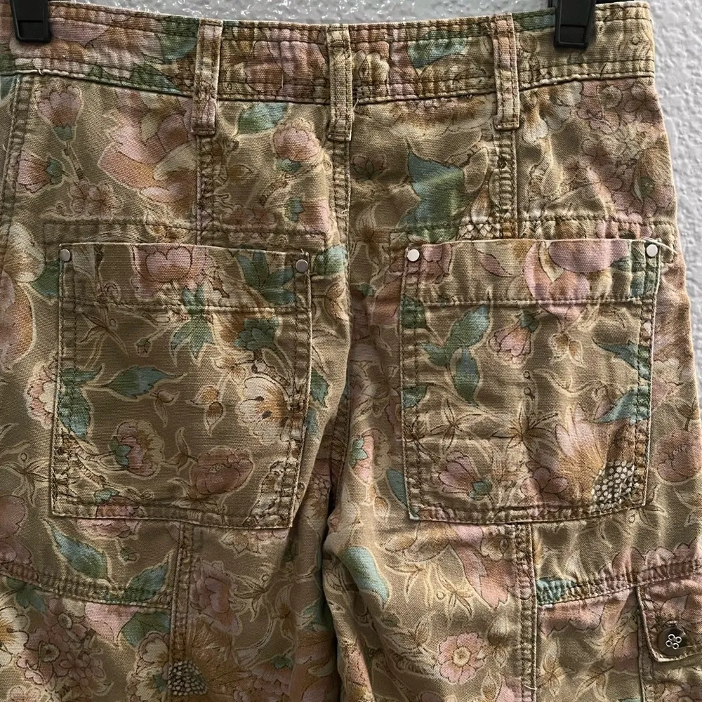 Green/Pink Floral Cropped Cargo Balloon Pants Size 00P - Image 4