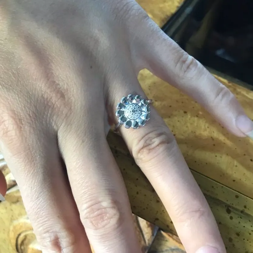 Natural Diamond Accent Sterling Silver Flower Ring Size 6 - Image 2