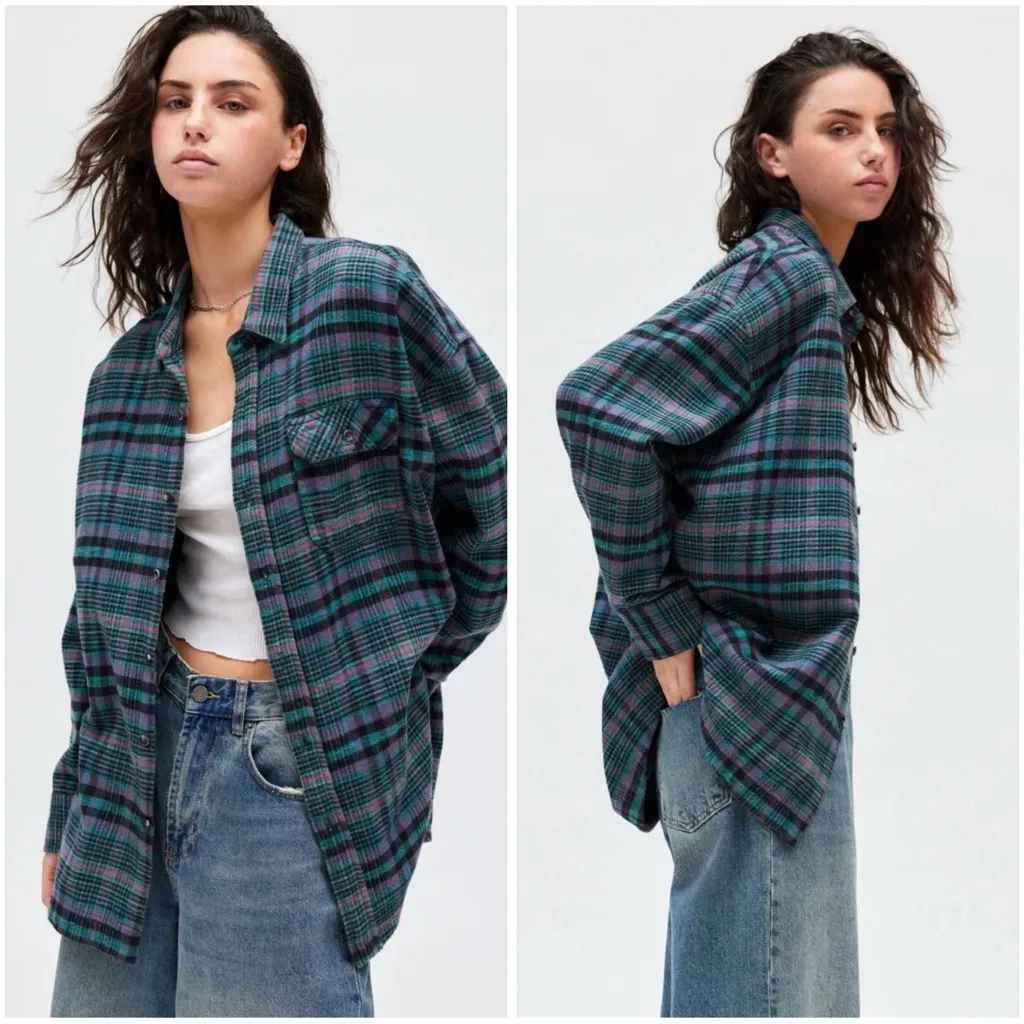 BDG Dani Oversized Flannel Shirt Green Top Urban Outfitters Buttondown - Image 2