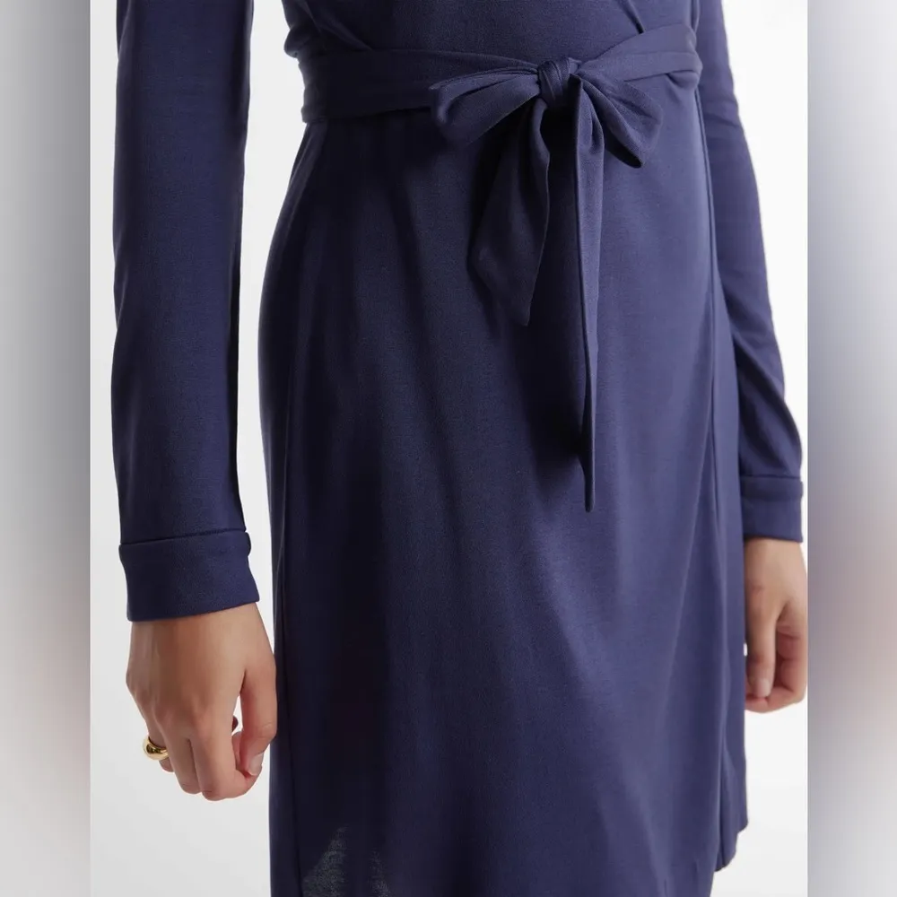 NWT Quince 100% Silk Jersey Mini Wrap Dress ~ Navy ~ Large - Image 6
