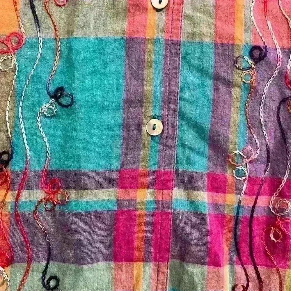 Liz & Co 90’s Rainbow Plaid Button Down with Wavy Floral Embroidery Small - Image 5