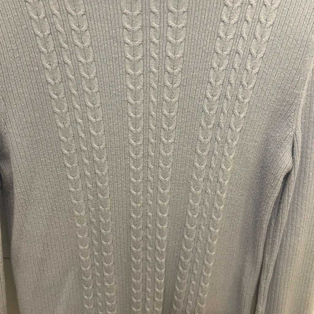 Talbots - women’s Cableknit Turtleneck light Blue‎ Sweater - large - Image 2