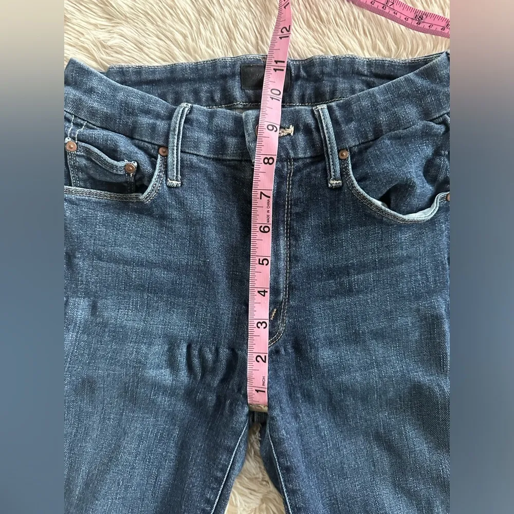 Mother Denim The Looker Crop Jeans in Switch it Up Medium Wash Skinny Size 26 Blue - Image 15