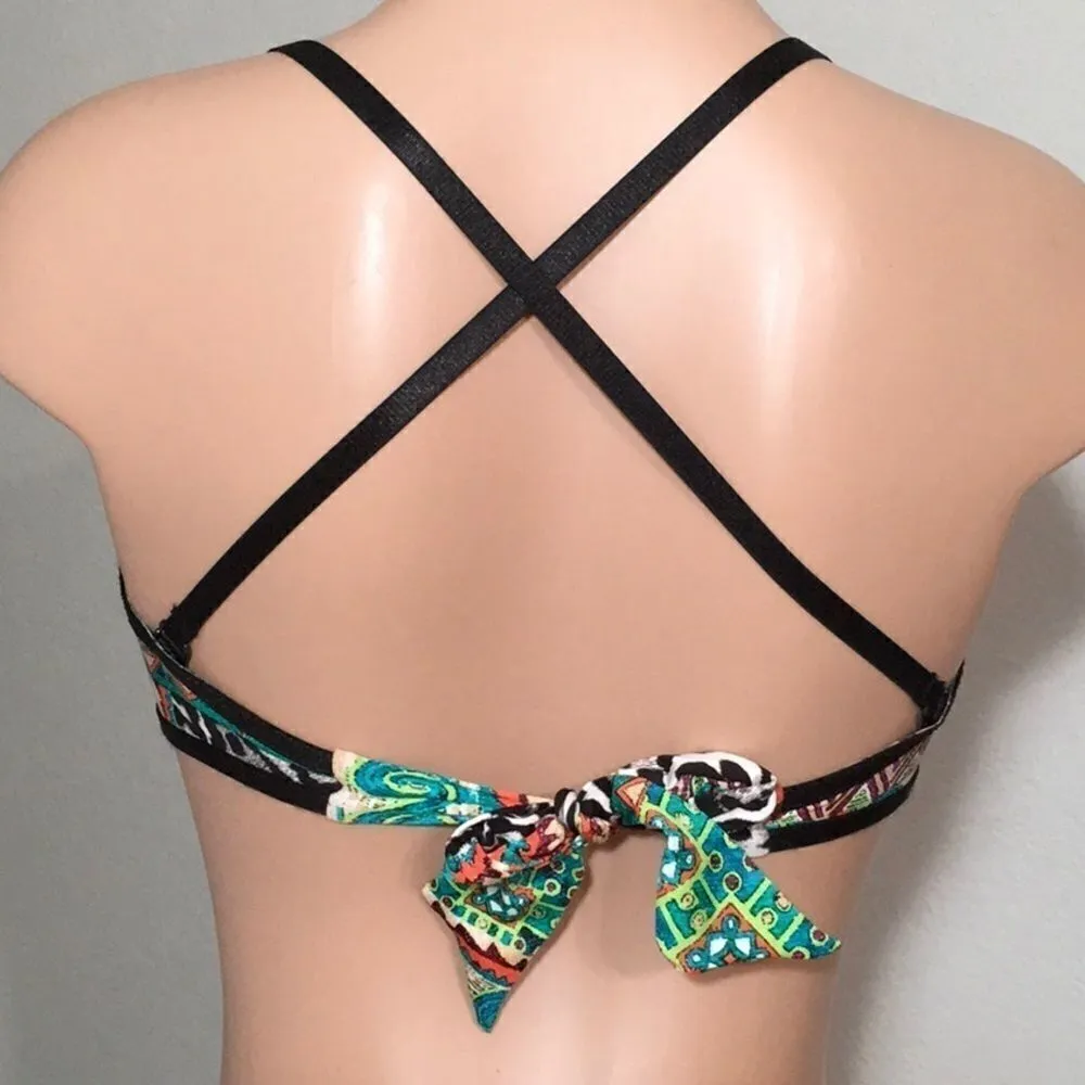 New. Kenneth Cole bikini top. - Image 3