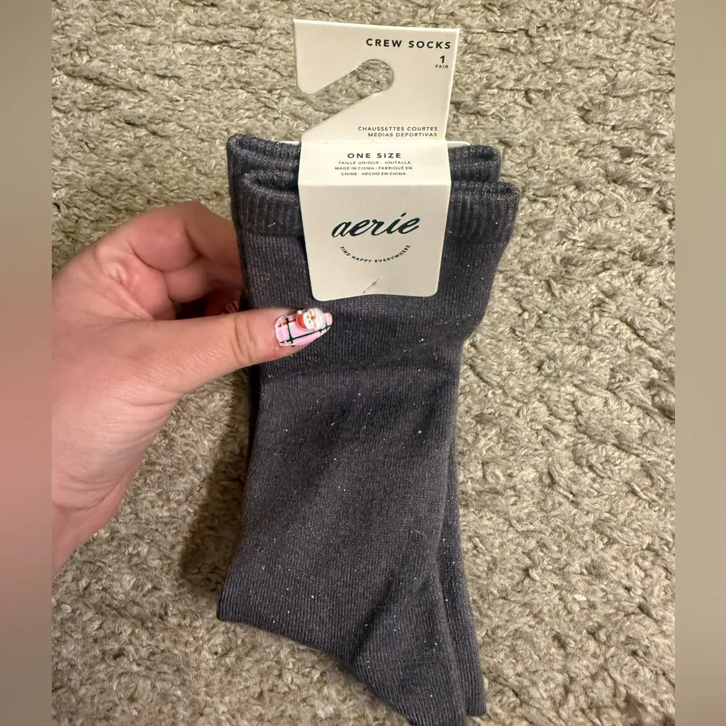 Aerie Dark Gray, Black, & Gren Glitter Sparkle Christmas Holiday Crew Socks Set - Image 4