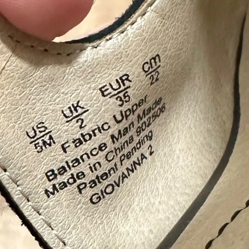 LifeStride | Women's Flex Black Micron Suede Cutout High Heel Shoes, Size 5M - Image 9