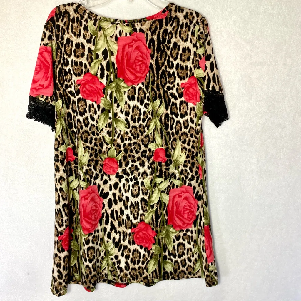 Now N Forever V Neck Top S Leopard Rose Print Criss Cross Blouse Black - Image 6