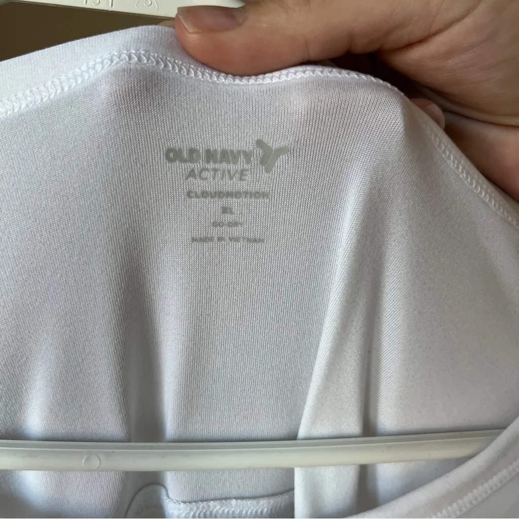 Old Navy Active Womens XL White CloudMotion Go-dry Long Sleeve Tunic Side Slit - Image 5