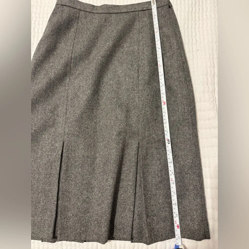 Eddie Bauer Gray Wool Skirt Size 2 - Image 3