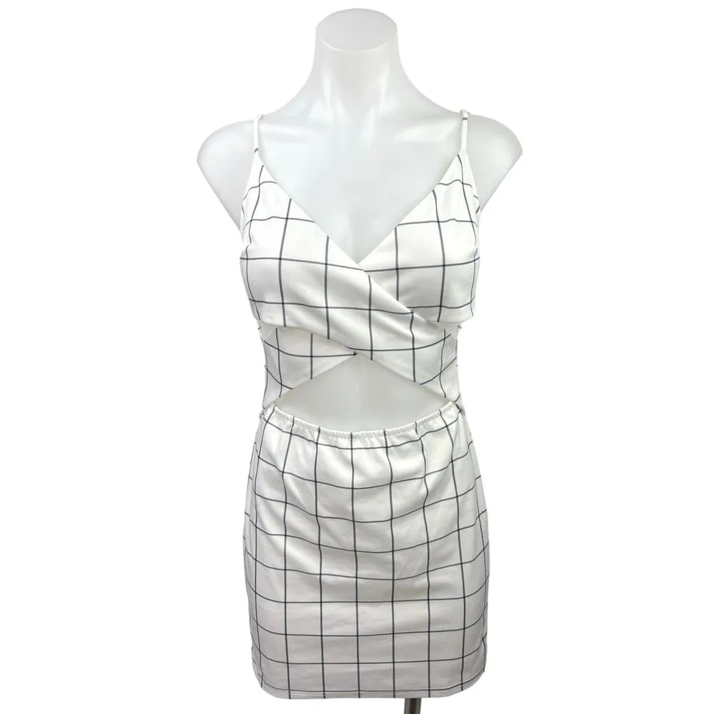 Revolve x Superdown White Black Plaid Checkered Sleeveless Mini Dress Size S - Image 2