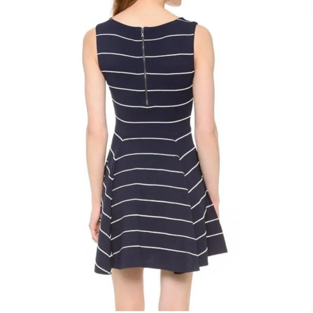 Alice + Olivia Bolton Sleeveless Navy Stripe Fit And Flare Dress MEDIUM - Image 2