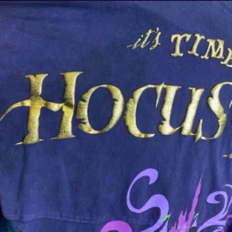 Disney parks hocus pocus purple ombre spirit jersey S - Image 4