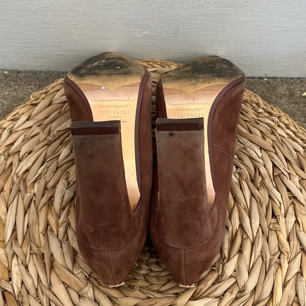 Ted Baker London Savio rose Gold Tip Brown Pointed Suede leather heels size 6.5 - Image 7