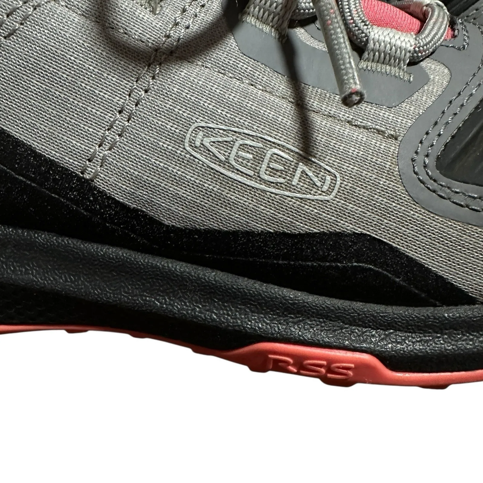 KEEN Women's Tempo‎ Flex Waterproof Hiking Shoes Size 6 Gray Pink Trail Outdoor - Image 7