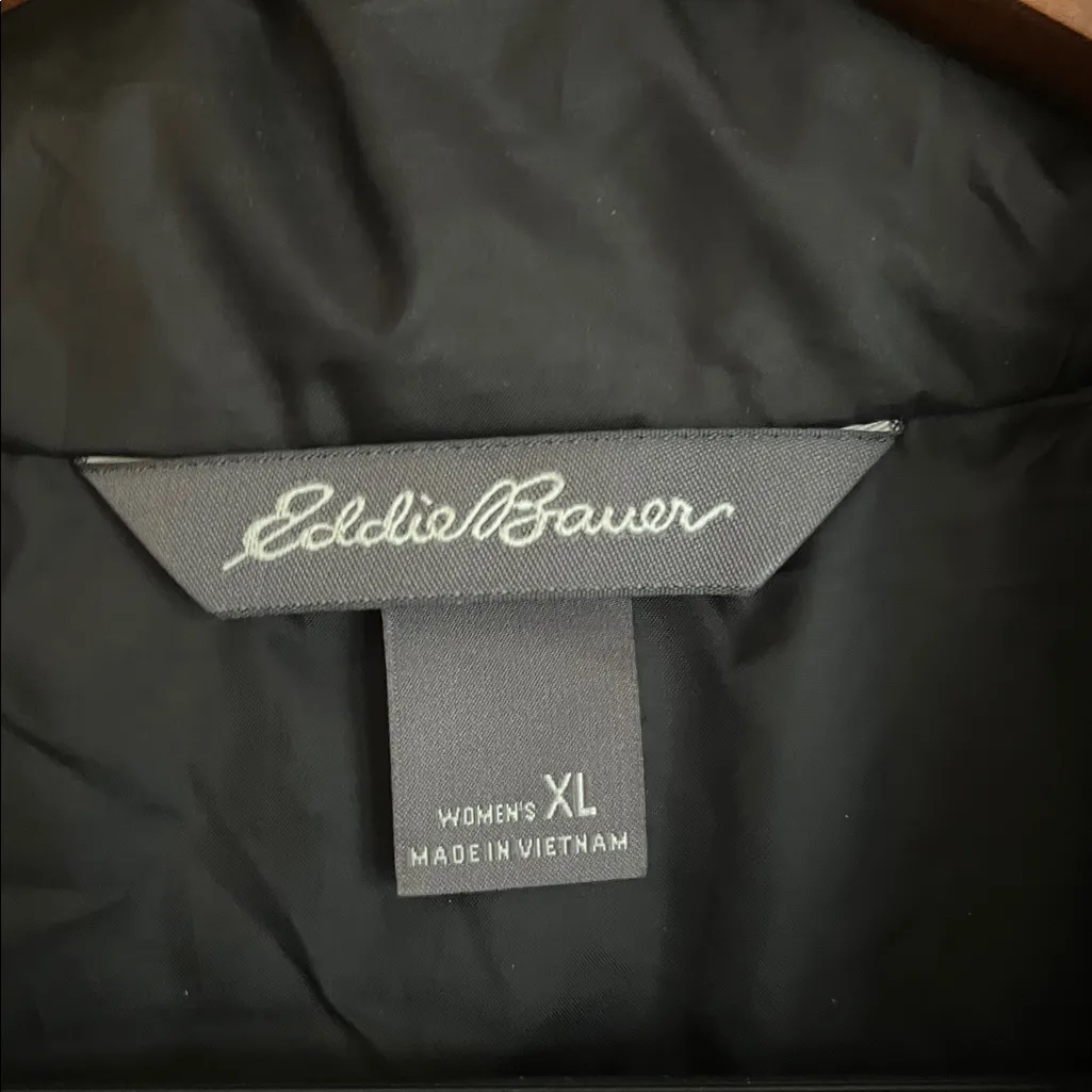 Eddie Bauer Women’s  Black Down Puffer Jacket Size XL - Image 3