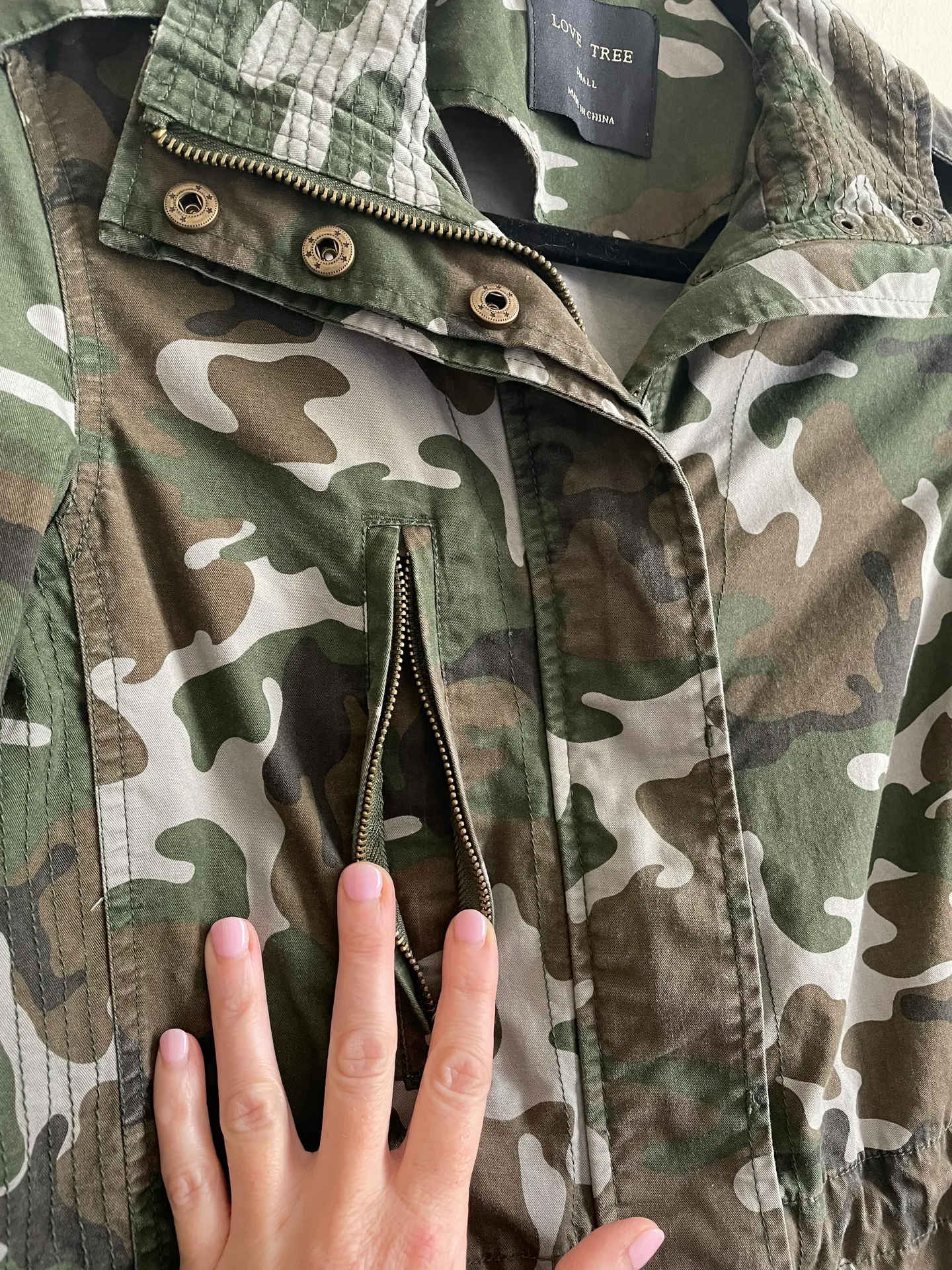 Love Tree Camouflage Jacket Cinch Waist Size Small - Image 8