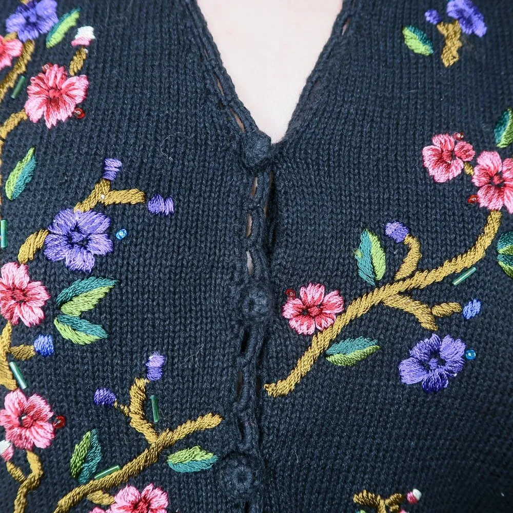 Vintage 90s Cottagecore Floral Black Sweater Vest - Image 4