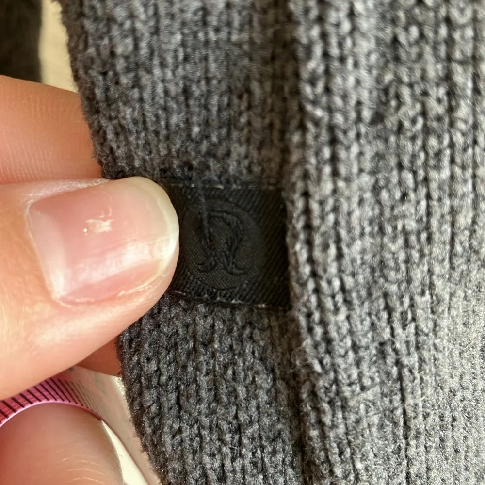 Lululemon Dark Gray Quarter Zip Fleece Pullover Size 4 with hood - Image 7