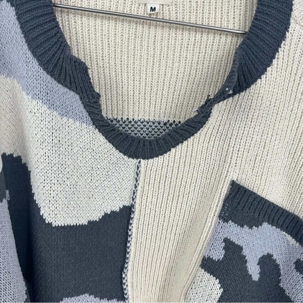 POL Camouflage Baggy Boho Oversized Sweater Size Medium Cozy Fall - Image 4