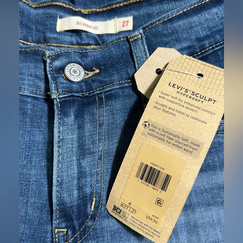 Levi Strauss Boyfriend Mid Rise Jeans Ankle Crop Size 4 NWT - Image 7
