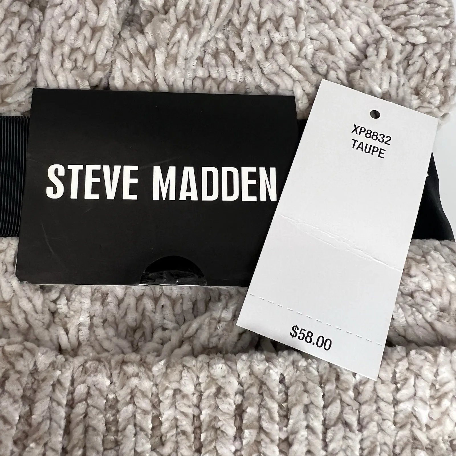 Steve Madden Taupe Cable Knit Beanie Hat & Scarf Set Faux Fur Pom One Size‎ NWT - Image 2