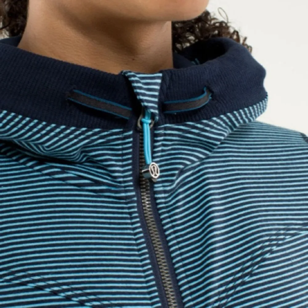 Lululemon Bliss Break Hoodie
Wagon Stripe Inkwell Blue Moon / Inkwell si… - Image 15
