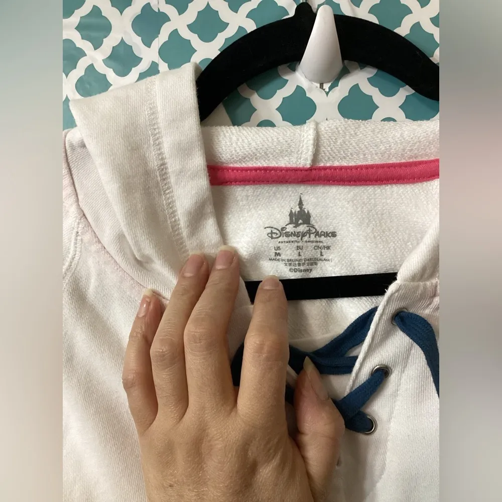 Disney women’s hoodie sweater - Image 11