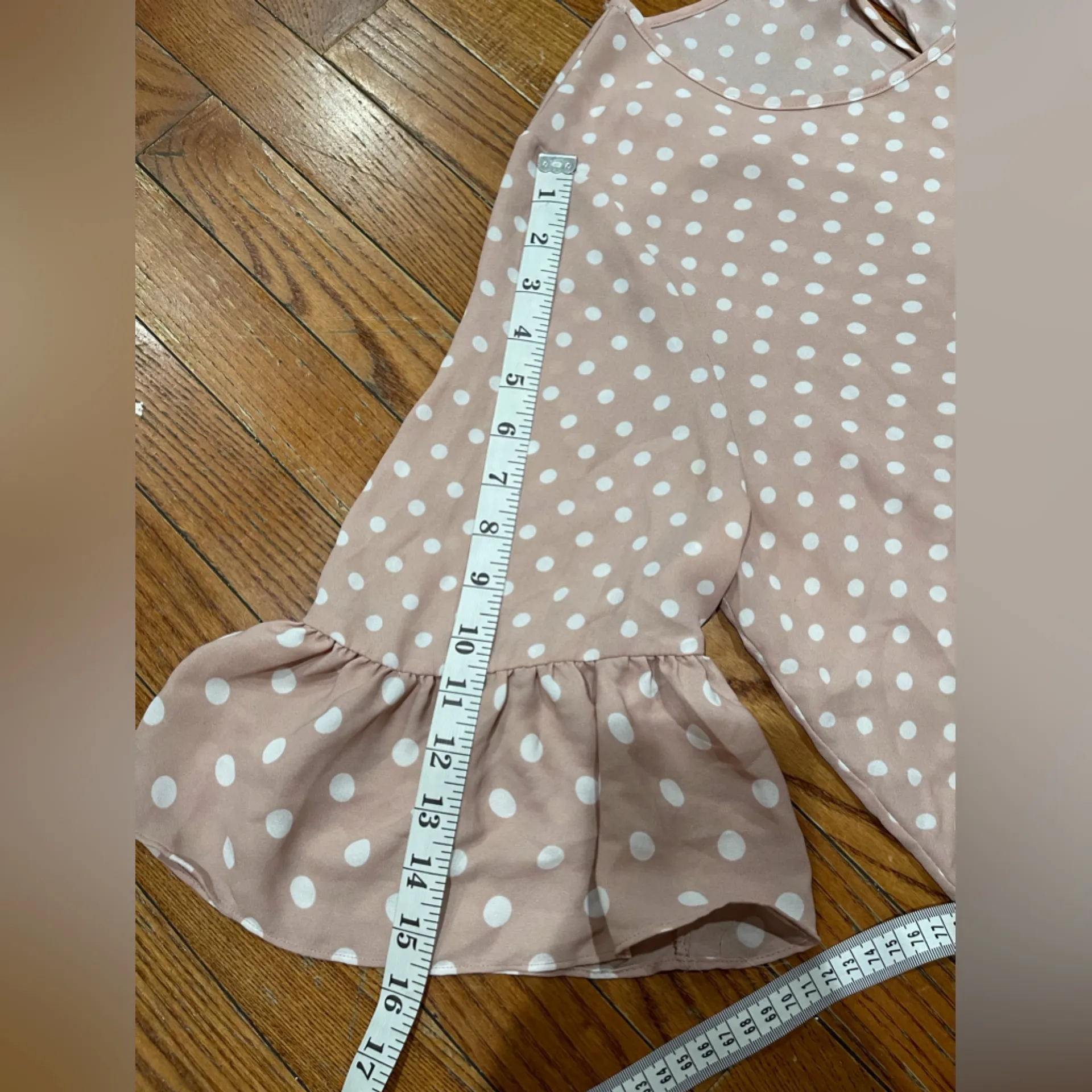 Violet & Claire Ruffle Sleeve Blouse - Pink and White - Image 9