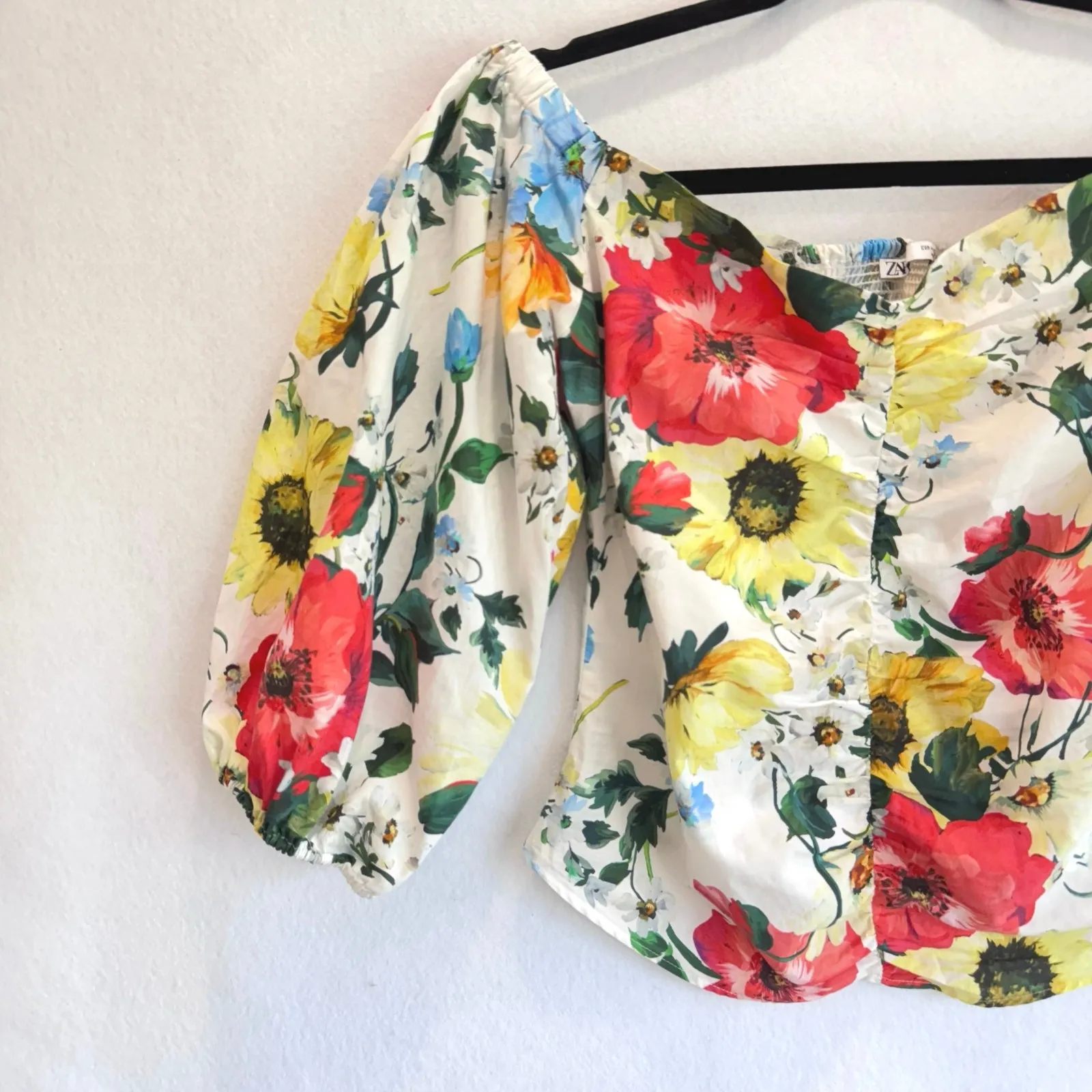 Zara Floral Puff Sleeve Blouse Off Shoulder Smocked Back M Romantic Cottage - Image 4