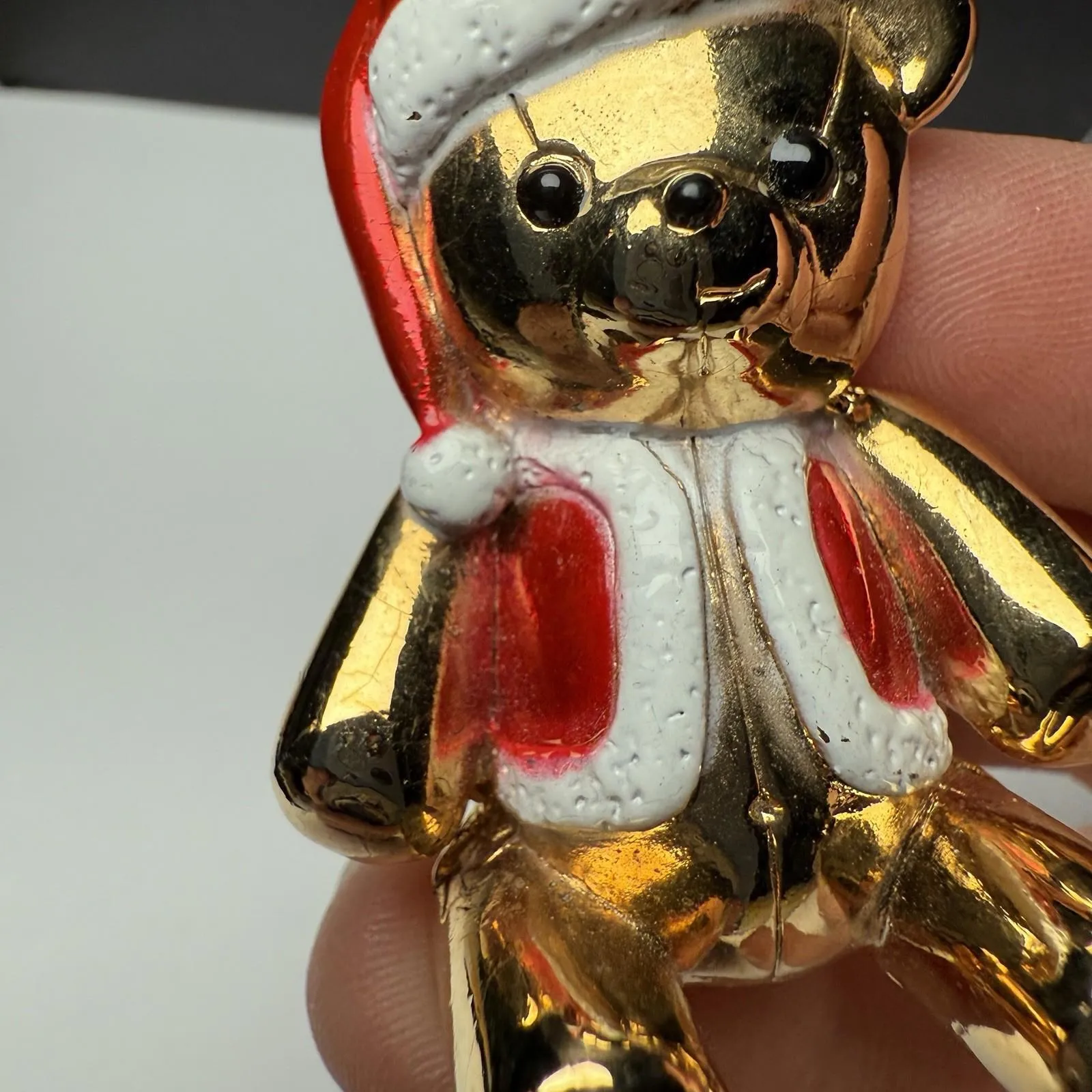 AJC Christmas Teddy Bear In Santa Clause Hat Enamel Brooch Pin Gold Tone Signed - Image 5