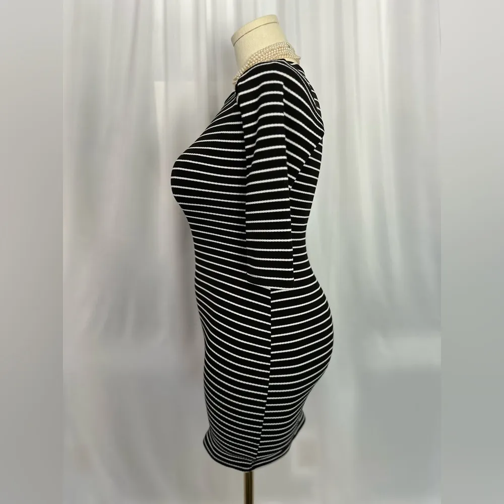 Black and white fitted dress (A4) - Image 4