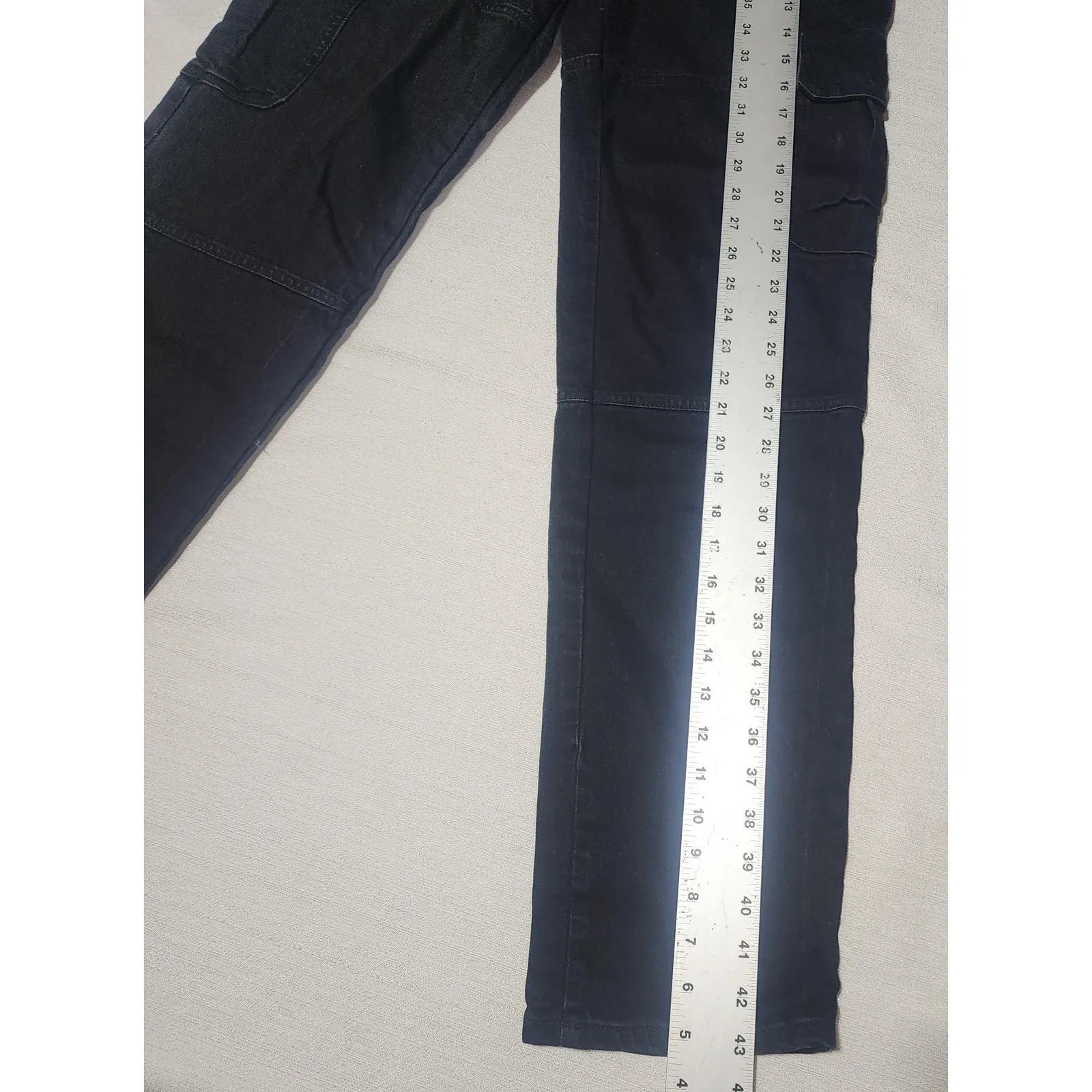 Universal thread high rise 90's straight W26 XL43 - Image 4