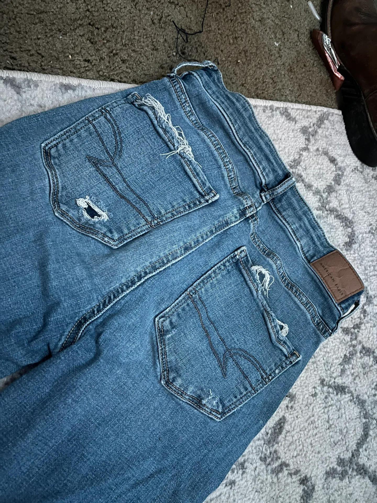 Outfitters Jeans - Image 3