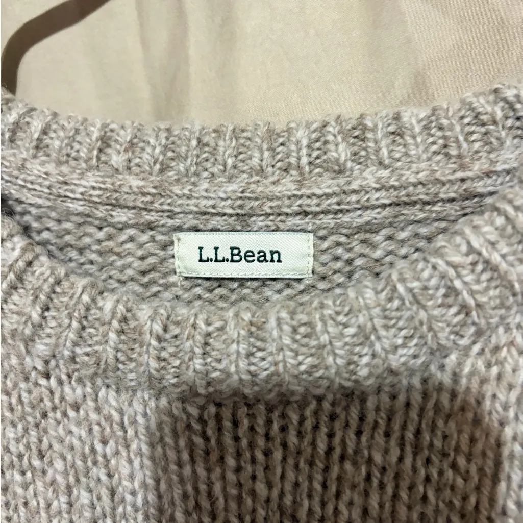 L.L Bean 100% wool sweater Size L - Image 2