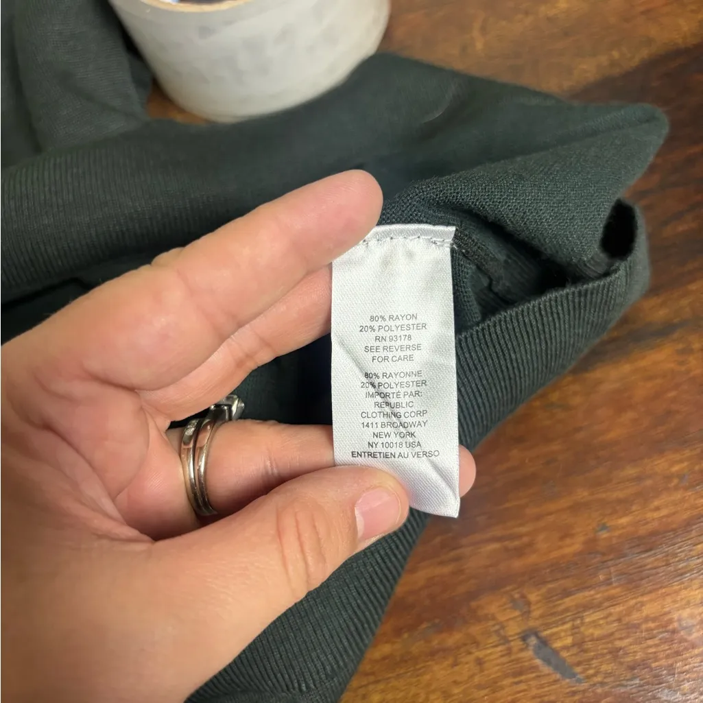 Tahari Green Short Sleeve Knit Top | Size Large | New With Tags - Image 7