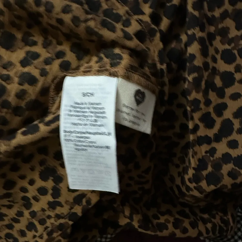 Madewell Balloon-Sleeve Button-Up Top in Painted Leopard Size S - Image 5