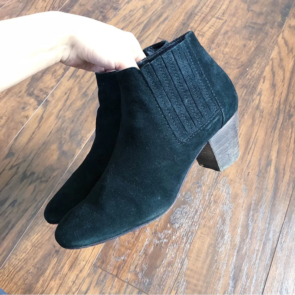 Aquatalia • Fallyn suede ankle boots black leather heeled booties Made in Italy - Image 7