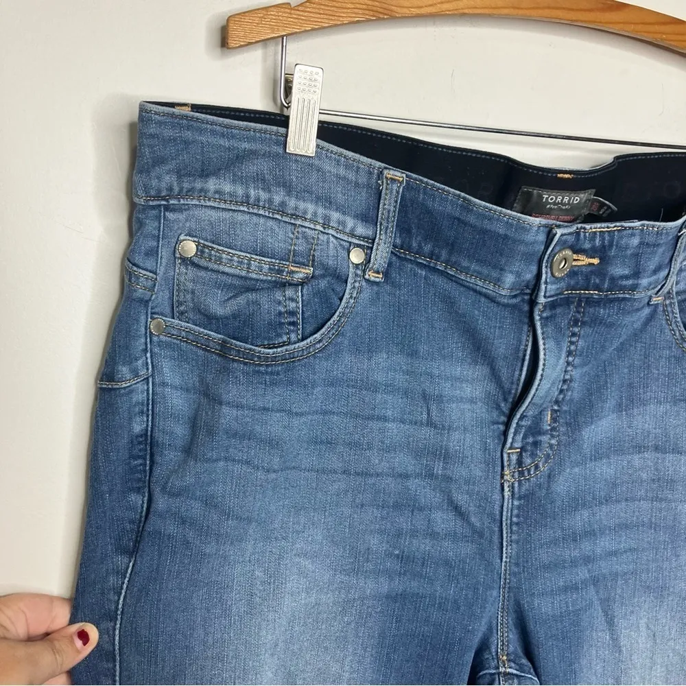 Torrid Bombshell Skinny Jeans‎ size 20R - Image 5