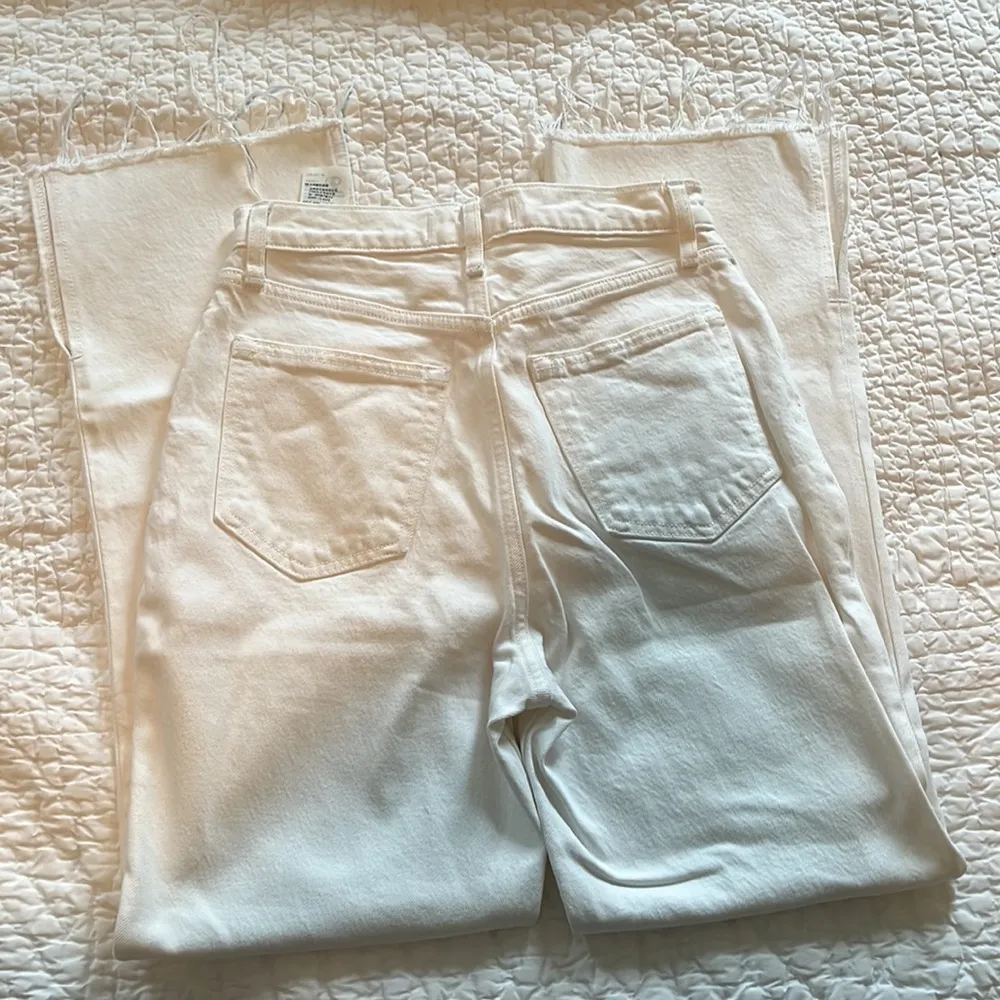 Abercrombie & Fitch | Women’s Ultra High-Rise Kick Flare Jeans - Image 5