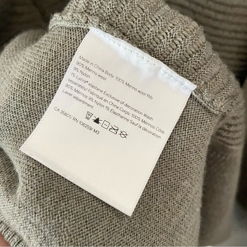 Lululemon Sit In Lotus Wrap II Cardigan in Grey Sage 100% Merino Wool Size 2 - Image 5