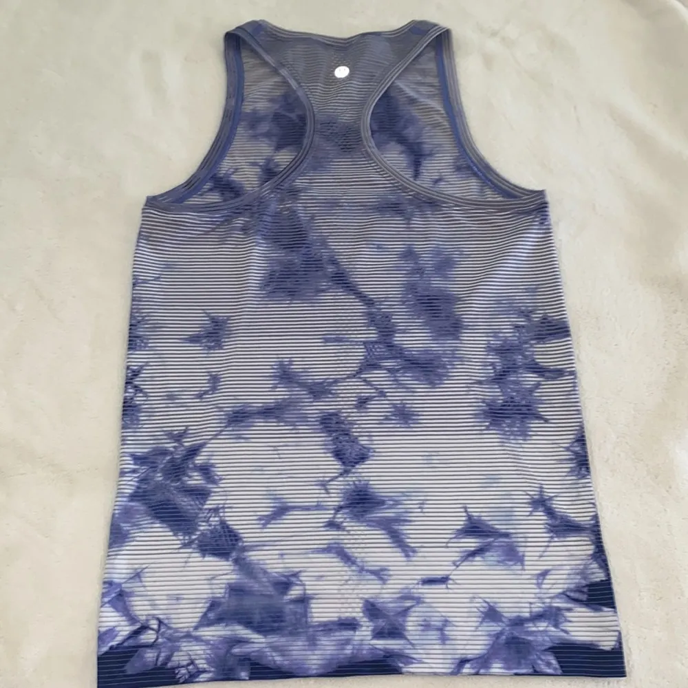 Lululemon Swiftly Tech Tank 2.0 Wash Size 6 - Image 8