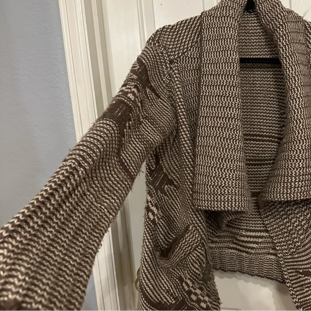 Love Stitch Cardigan Size Medium Open Draped Front Brown Wool Blend Boho Aztec - Image 3